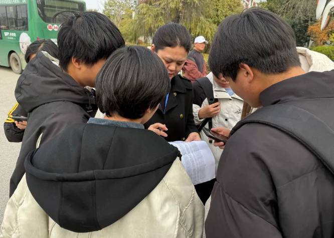 景德鎮(zhèn)長(zhǎng)運(yùn)：樂(lè)平公交開(kāi)通校園直通車 便利鄉(xiāng)鎮(zhèn)學(xué)子周末出行