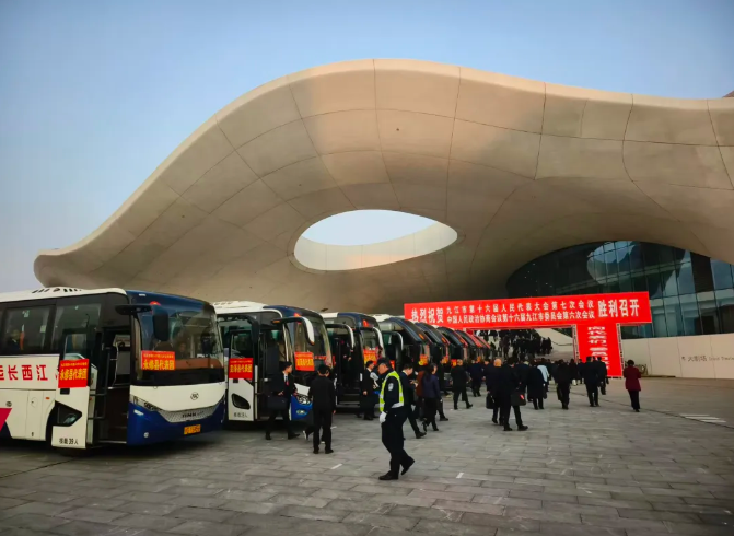 九江長(zhǎng)運(yùn)：圓滿(mǎn)完成九江市2026年兩會(huì)用車(chē)保障任務(wù)