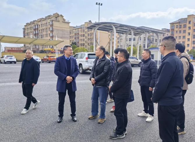 新余公司：省交通廳調(diào)研組深入新余長(zhǎng)運(yùn)督導(dǎo)春運(yùn)前準(zhǔn)備工作