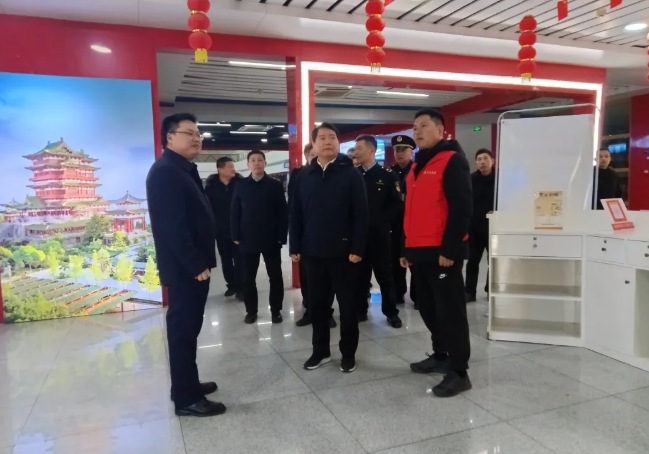 都市城際公交 南昌市交通運輸局領(lǐng)導(dǎo)督導(dǎo)南昌全域旅游集散中心春運工作